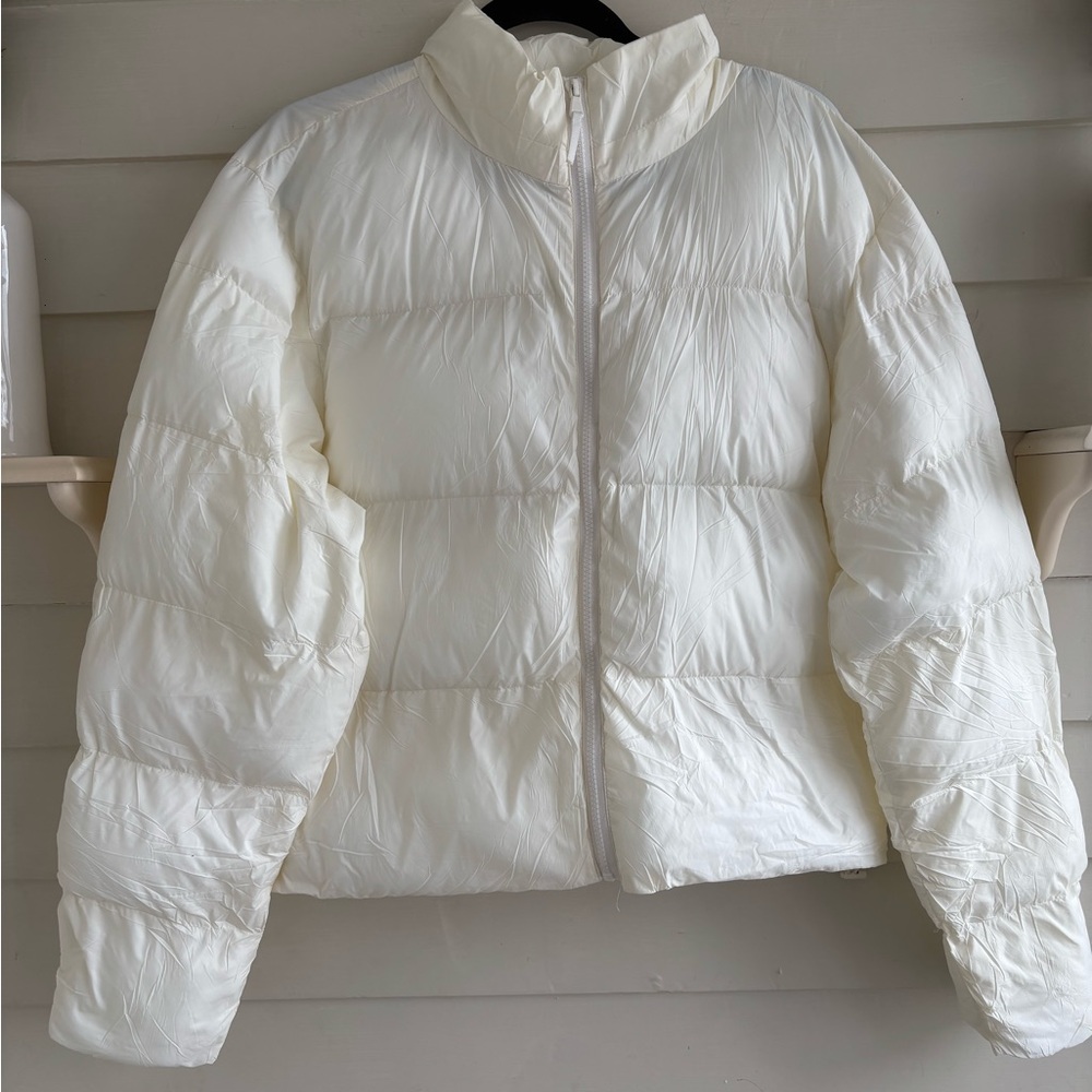 Fabletics Ivory Puffer Jacket Size Large - image 2
